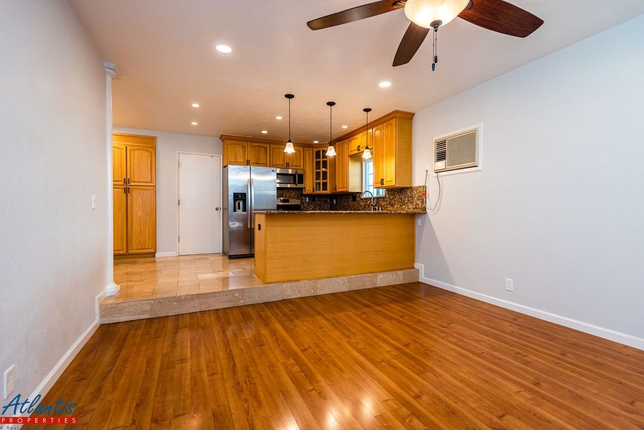 3084 Balgray Ct - Photo 6 of 16
