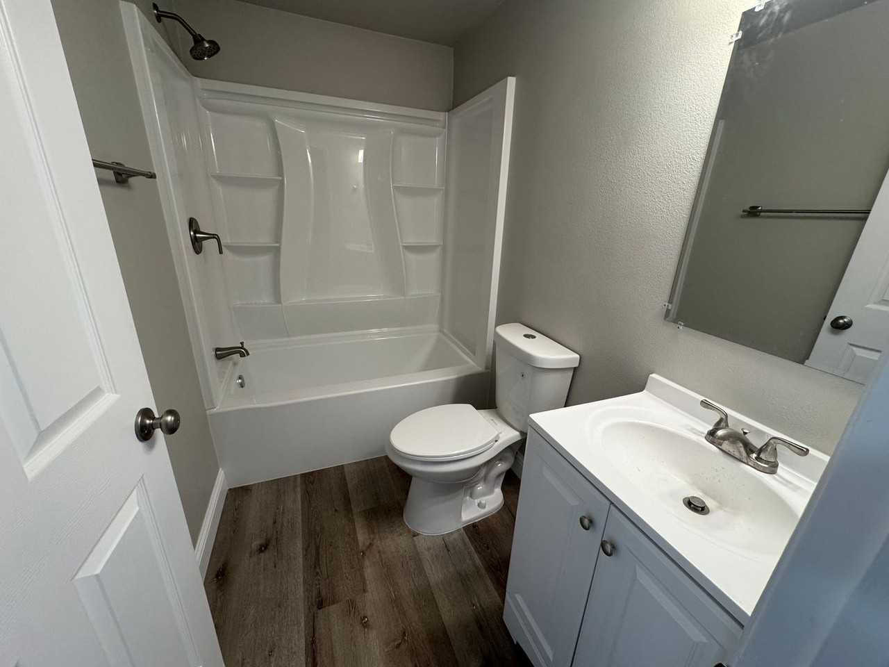 5224 Echo Ave - Photo 5 of 13