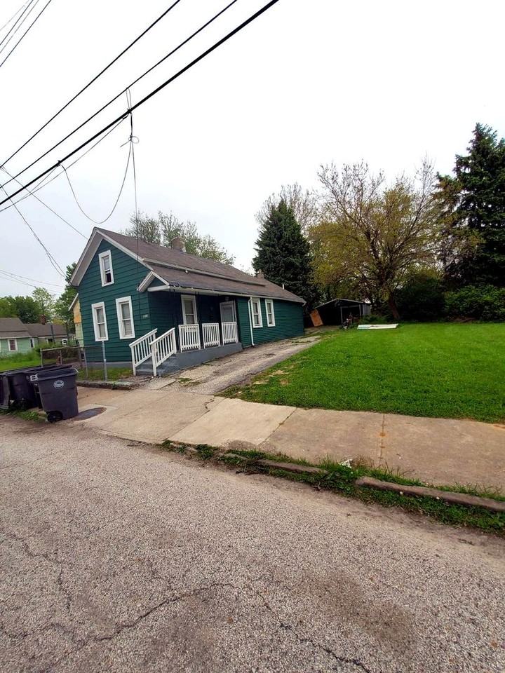 3017 Nursery Ave - Photo 7 of 17