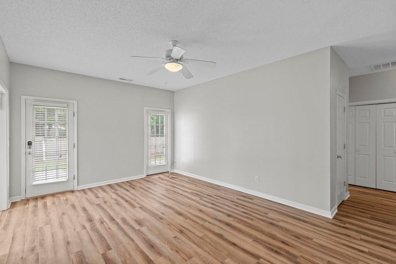 506 Cedar Ave - Photo 3 of 21