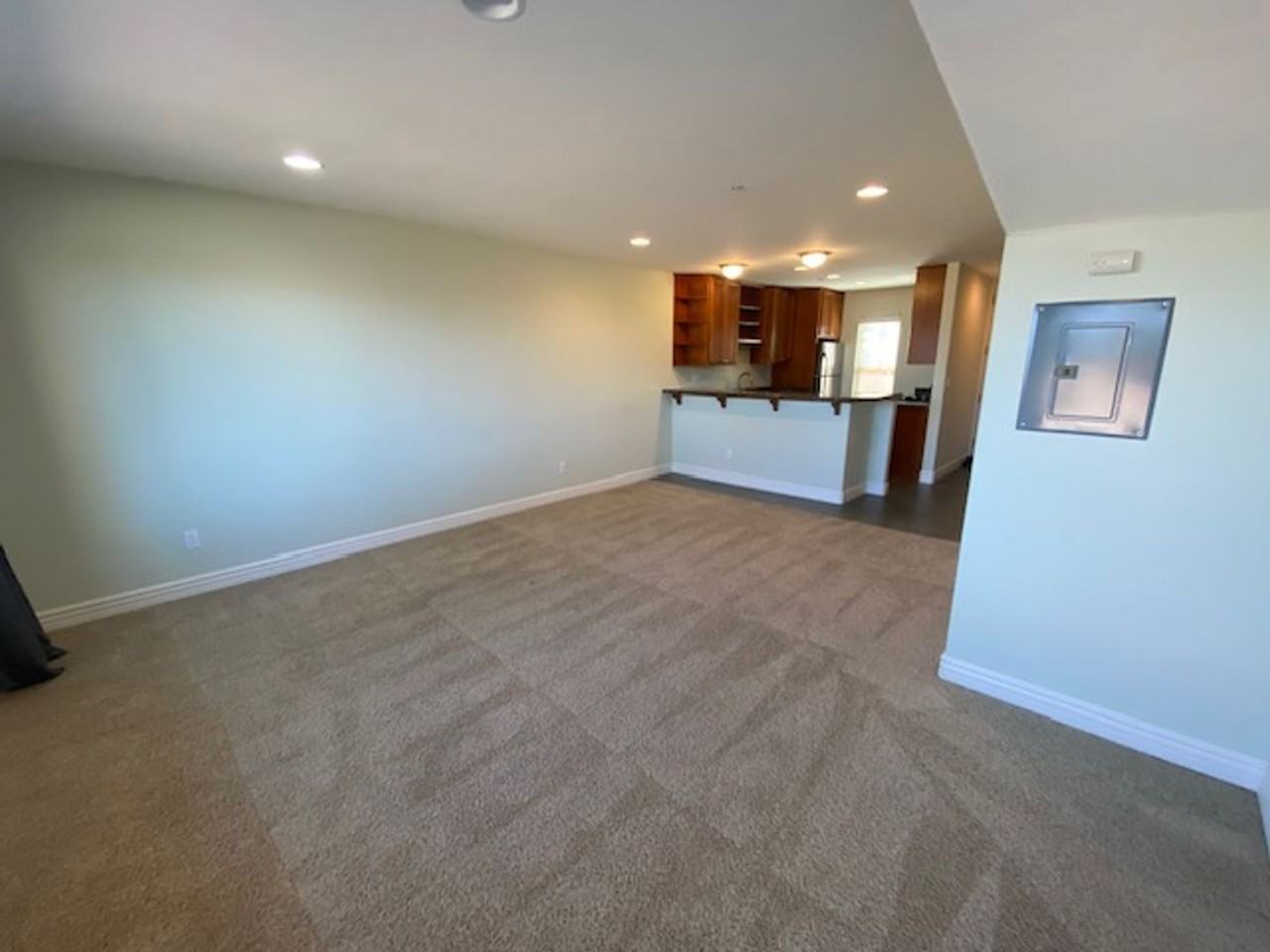 172 Mar Vista Dr - Photo 4 of 30