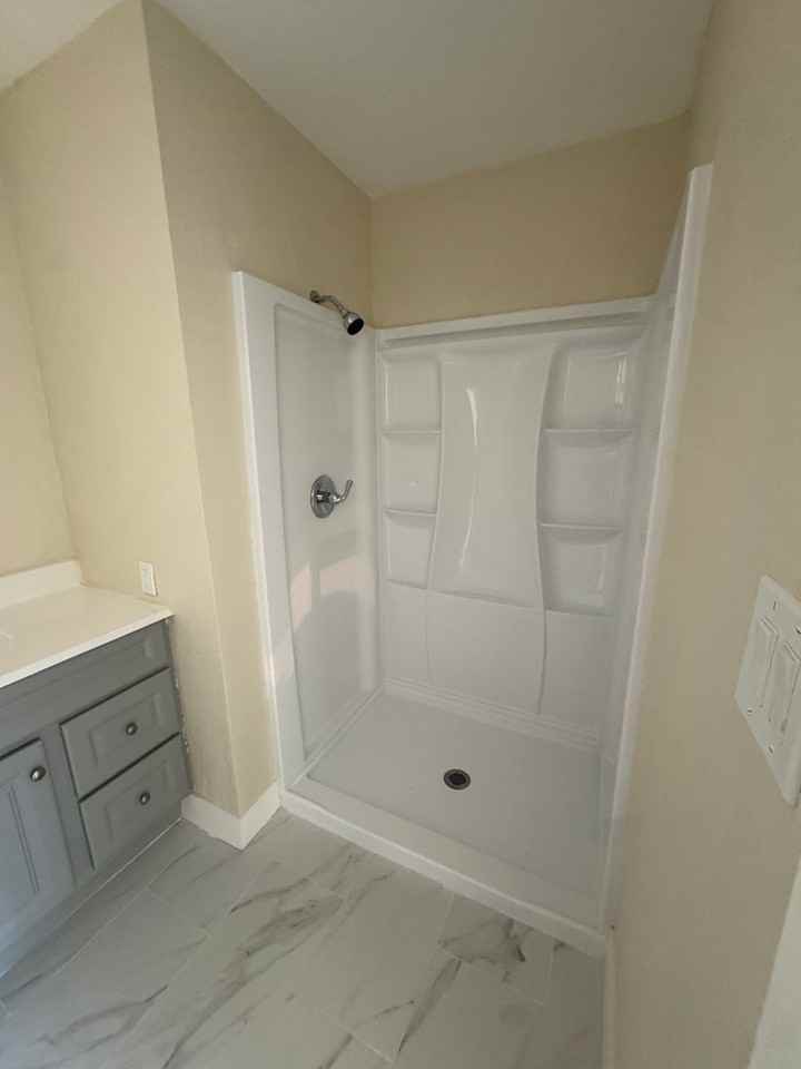 17424 Seville Ct - Photo 4 of 15