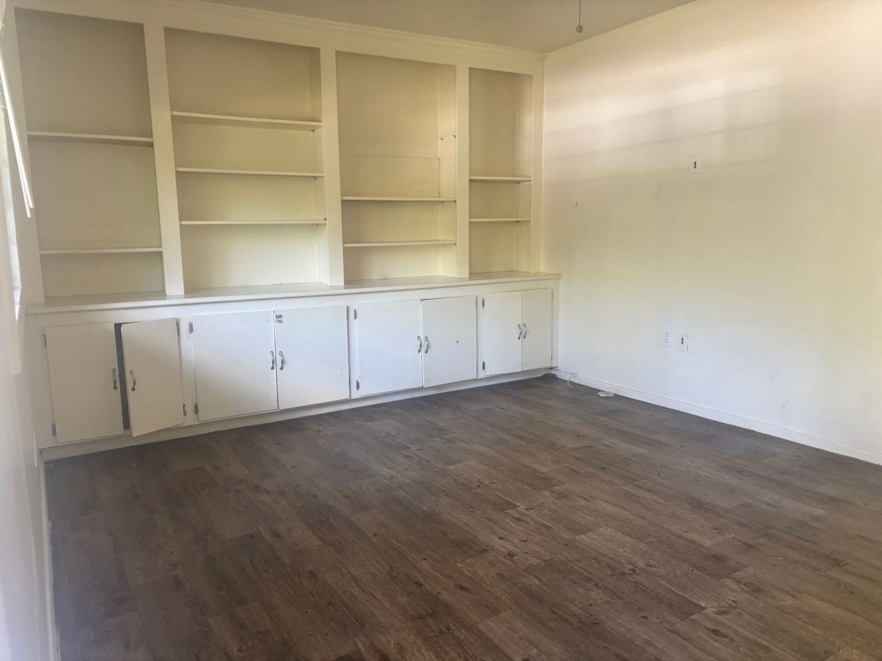 2740 Teresa Dr - Photo 2 of 14