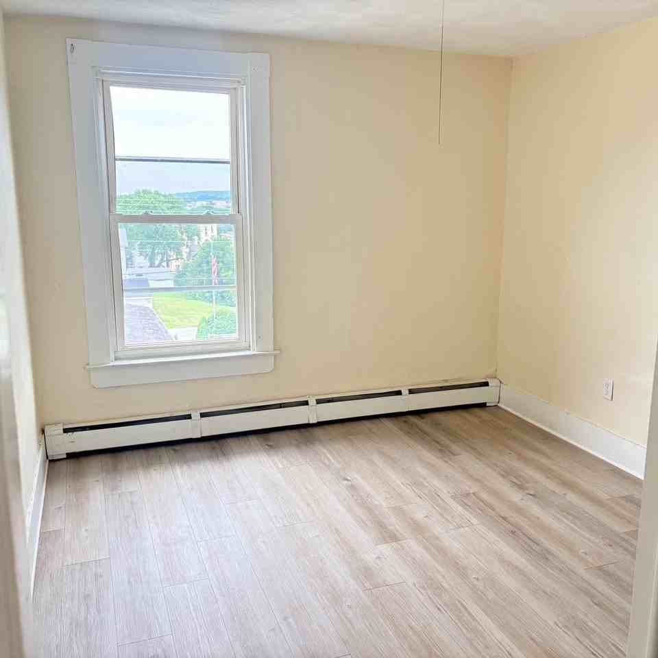62 Cook St - Photo 7 of 7