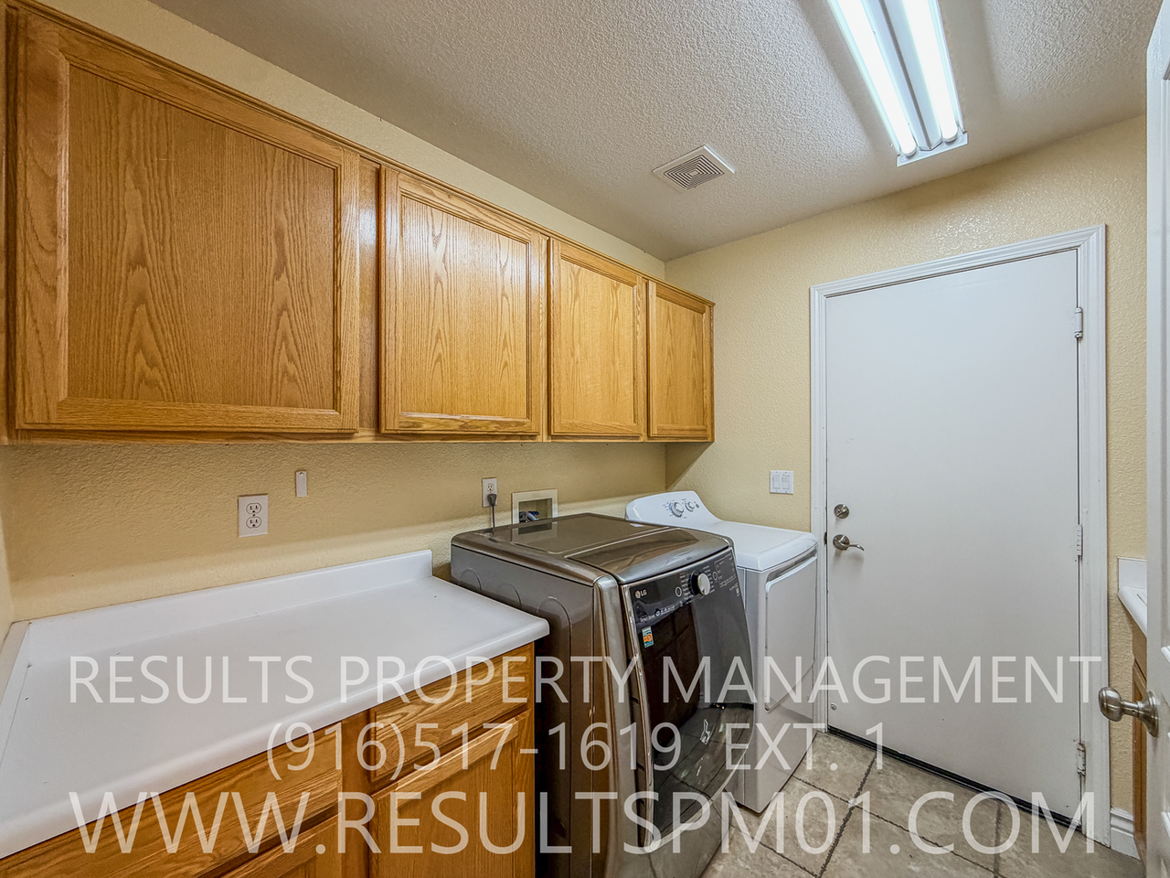 4891 Knightswood Way - Photo 7 of 40
