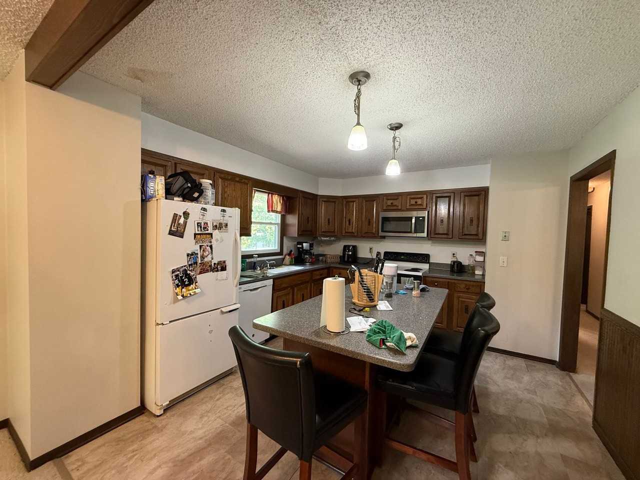 21 Highland Dr - Photo 5 of 19