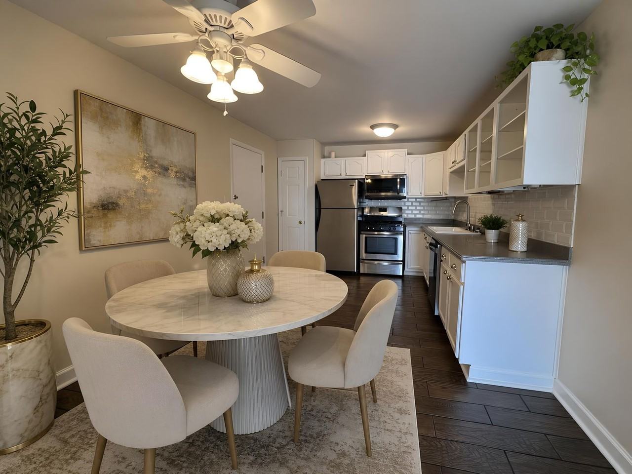 355 Bluff Ave - Photo 2 of 27