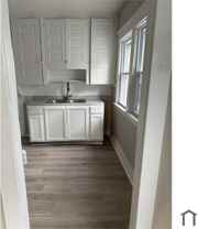 11903 Fairport Ave - Photo 1 of 1