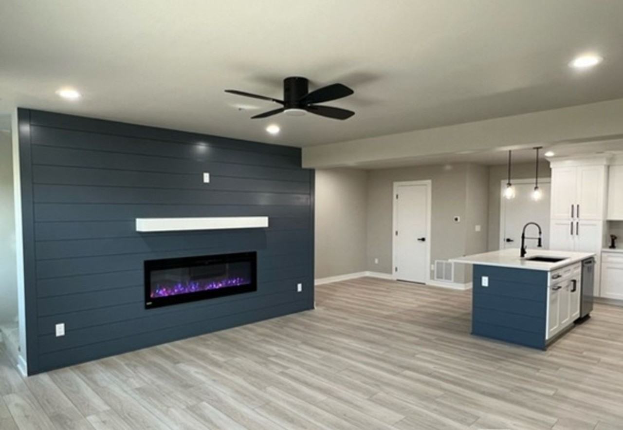 14422 Springbrook Trl - Photo 2 of 22