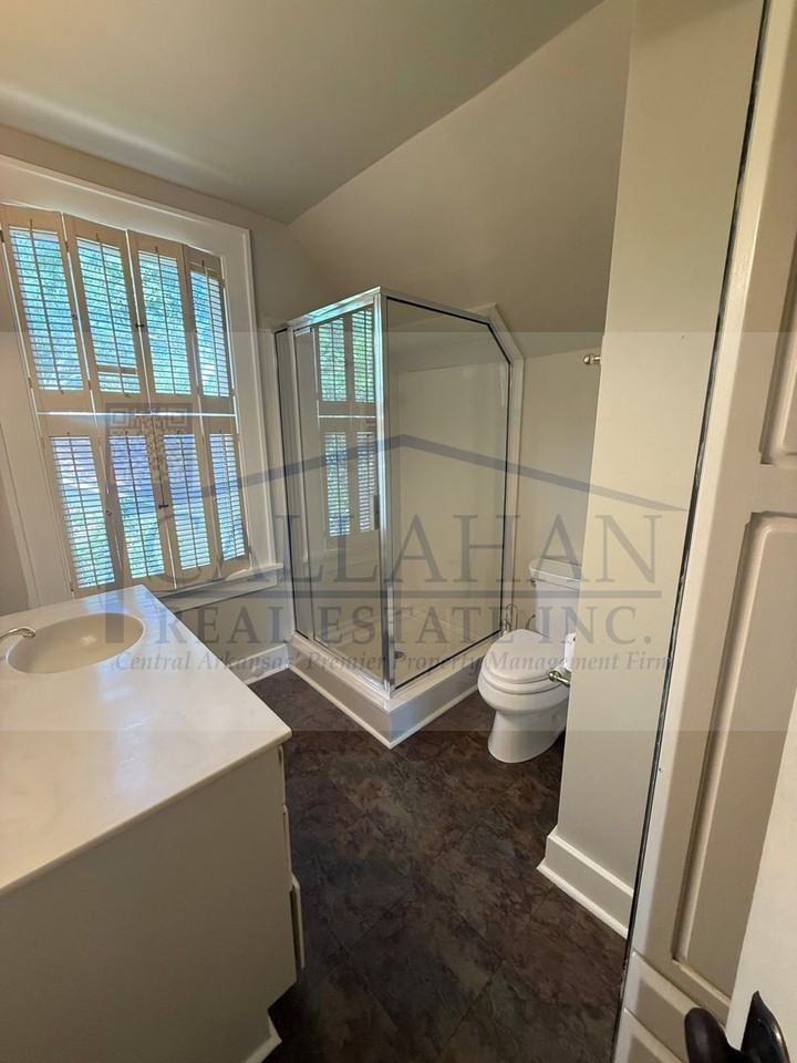 5422 Hawthorne Rd - Photo 7 of 21