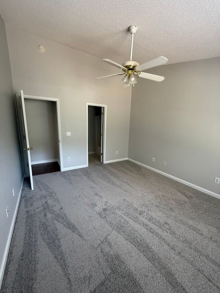 604 Gibson Forest Dr - Photo 5 of 17