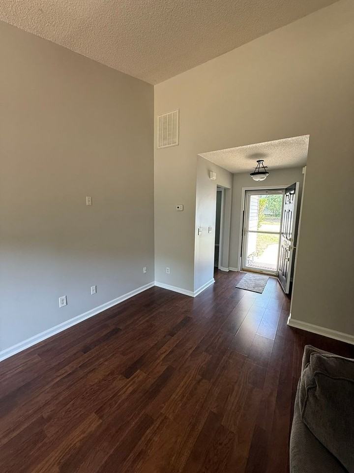 604 Gibson Forest Dr - Photo 6 of 17