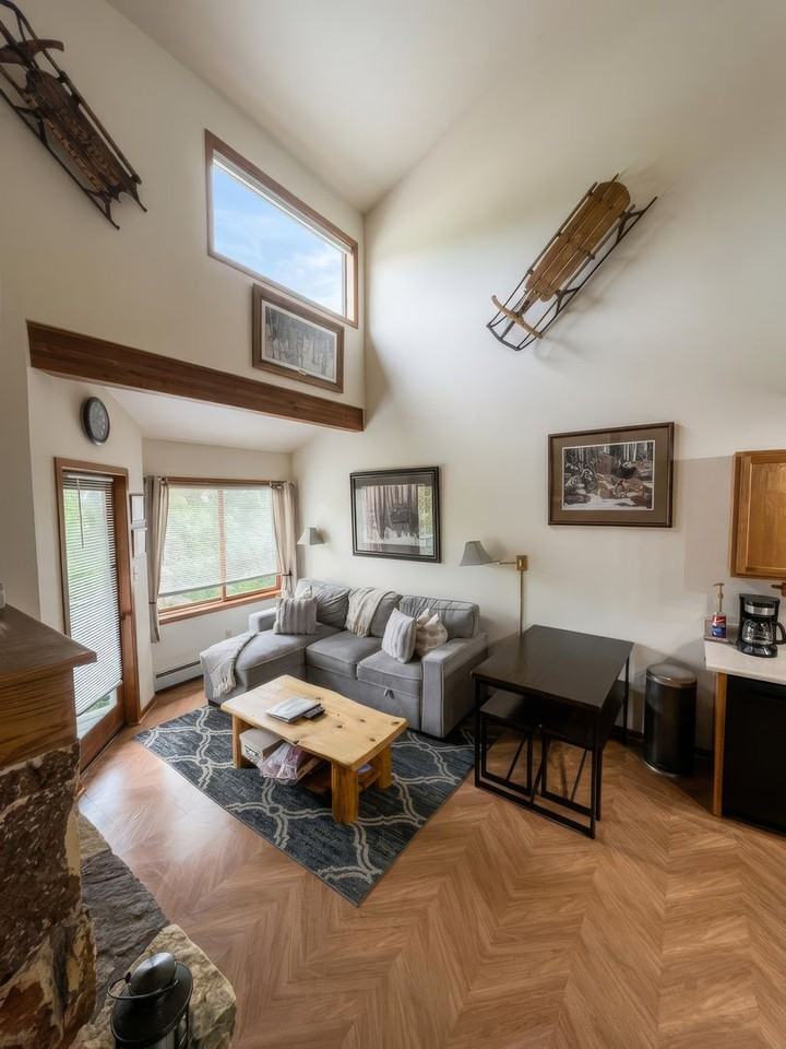 1000 Ryan Gulch Ct Bldg G #209 - Photo 2 of 10