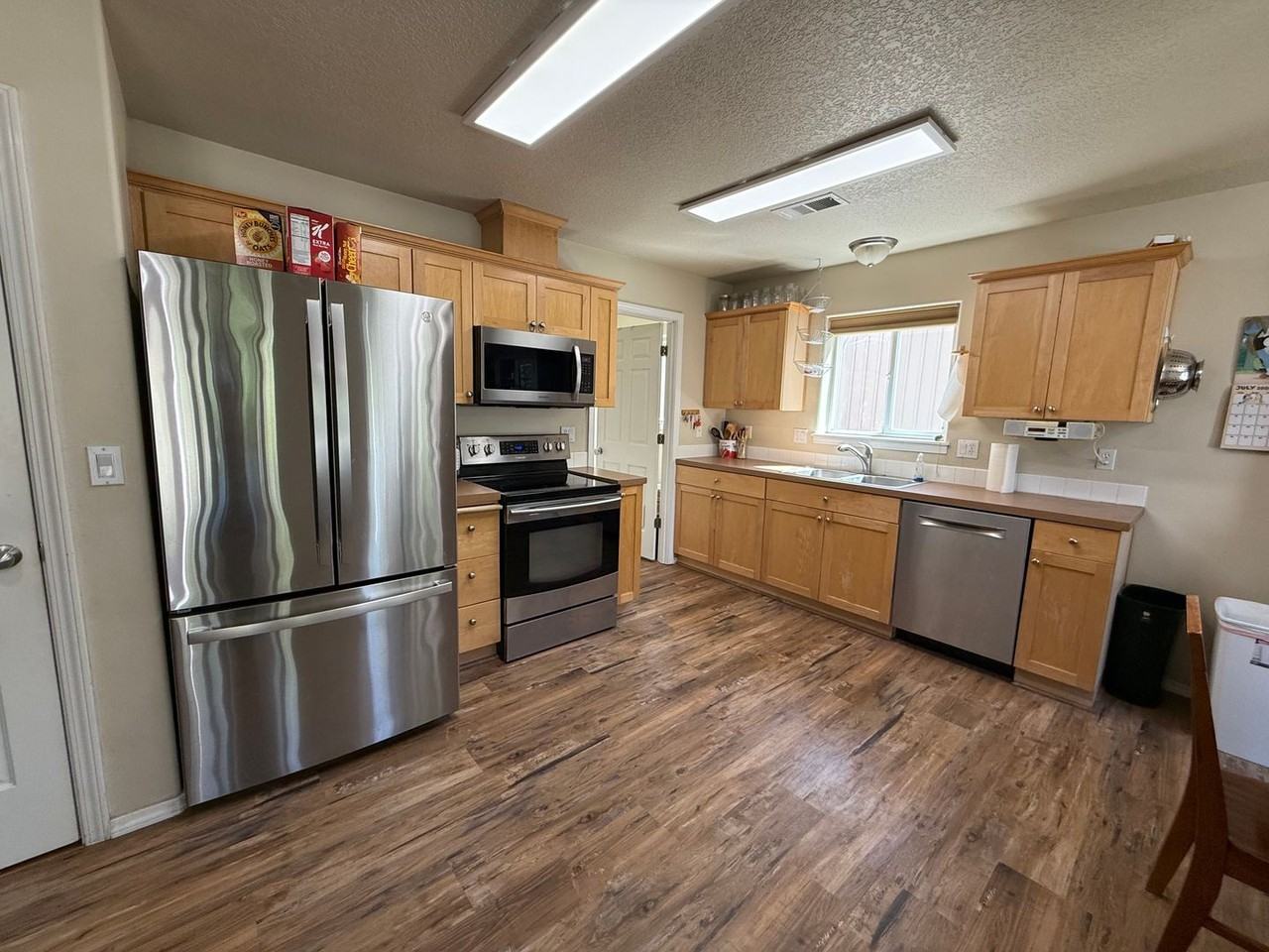 20630 Daisy Ln - Photo 3 of 17