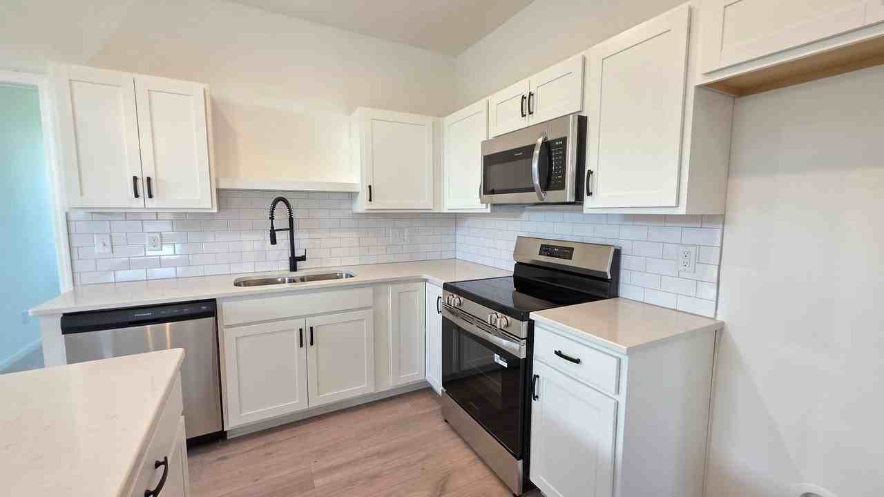 27010 E Dogwood Ln - Photo 6 of 29