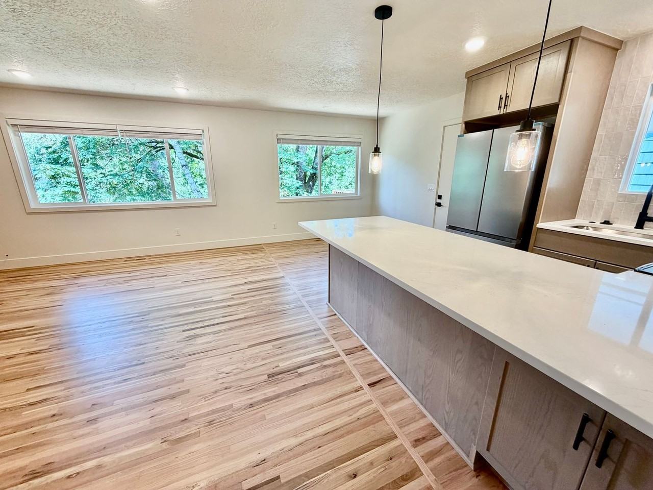 7407 Sw 36th Ave - Photo 6 of 50