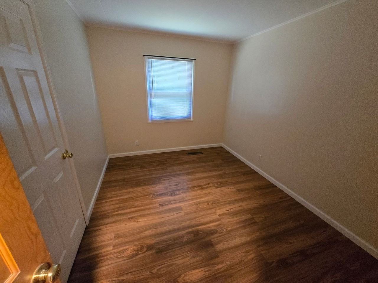 118 Barclay Rd - Photo 6 of 11