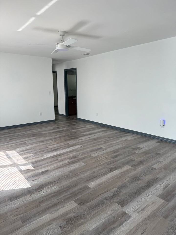 14040 Sw 33rd Court Rd - Photo 3 of 11