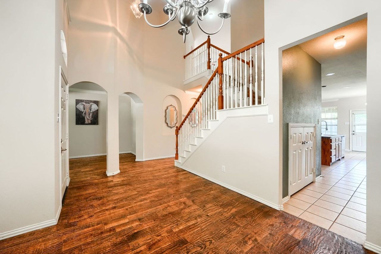 13955 Mill Town Dr - Photo 6 of 34