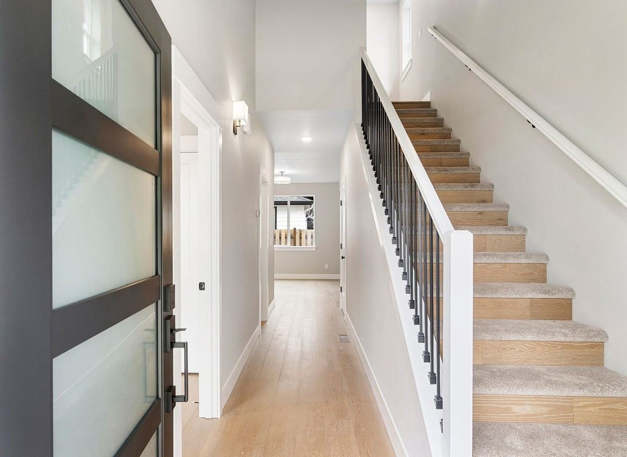 6341 Se 85th Ave #A - Photo 3 of 30