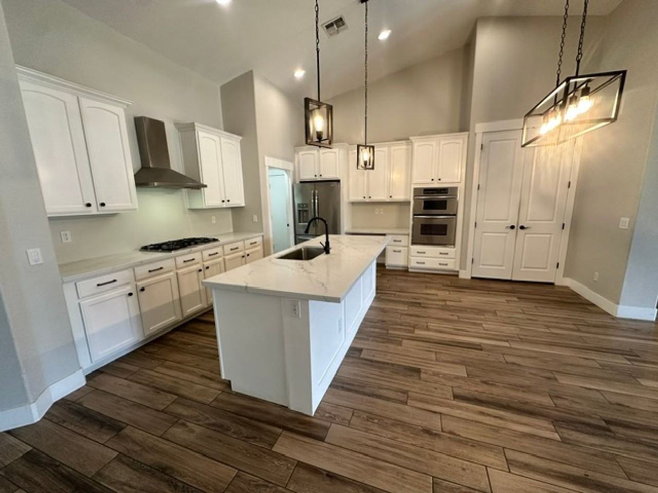 18839 18839 E Canary Way Queen Creek 85142 - Photo 4 of 22