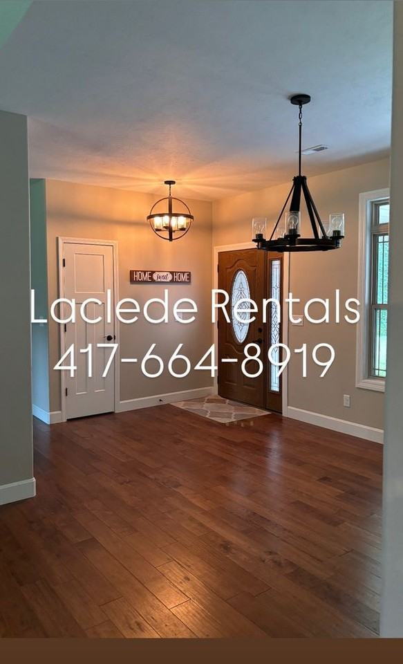28120 Otter Dr - Photo 4 of 31