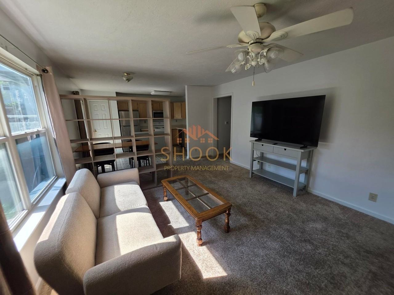 2940 Horizon Dr - Photo 4 of 12