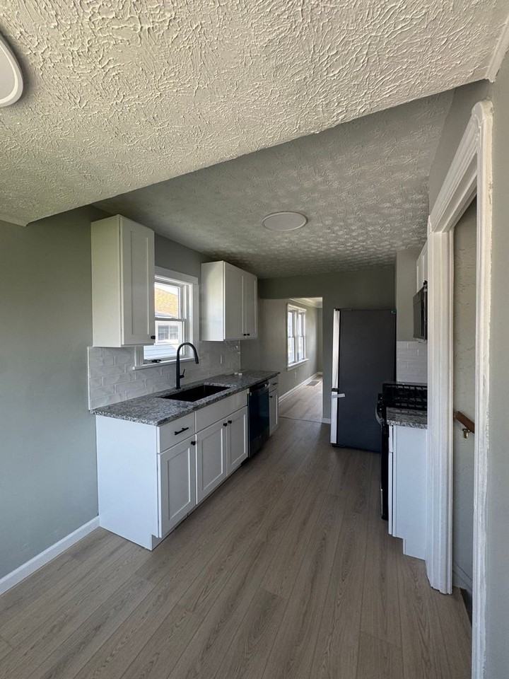 6307 Westlake Ave - Photo 6 of 11
