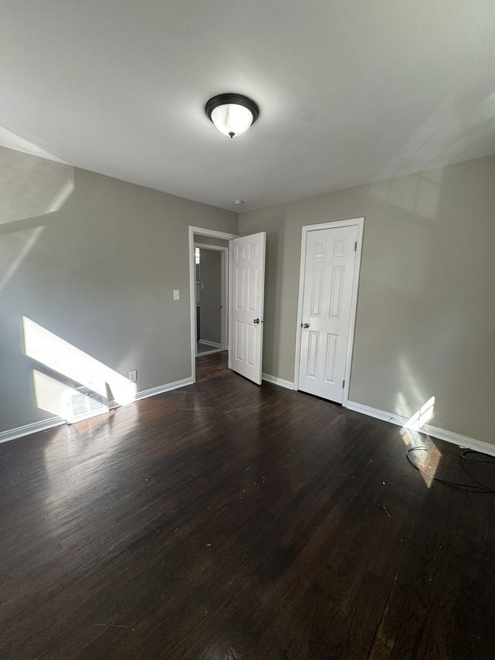 648 Cleveland Ave #1 - Photo 6 of 14