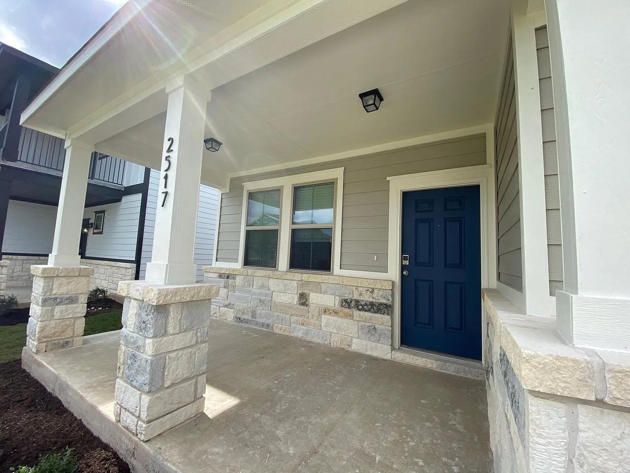 2517 Pecan Island Dr - Photo 4 of 15