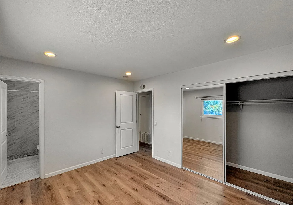 552 Luna Drive - Photo 7 of 10