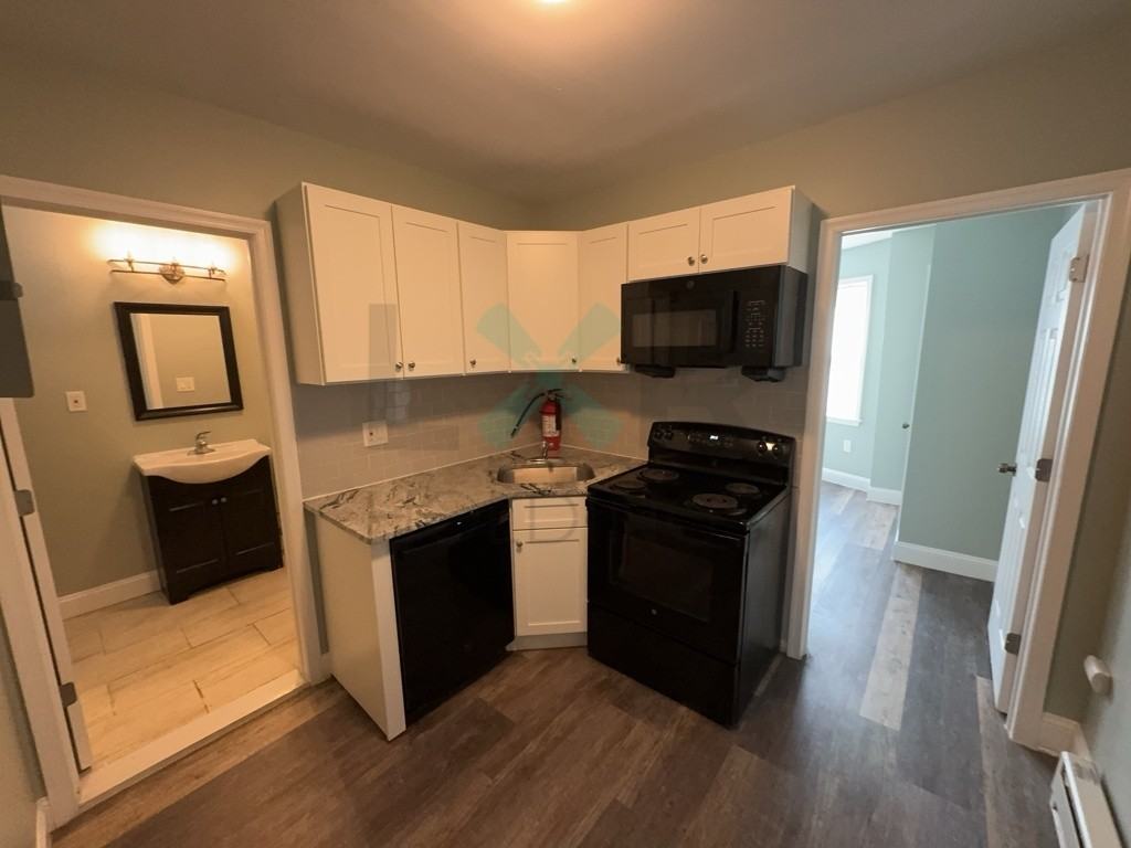 6139 Vine St #3 - Photo 5 of 8
