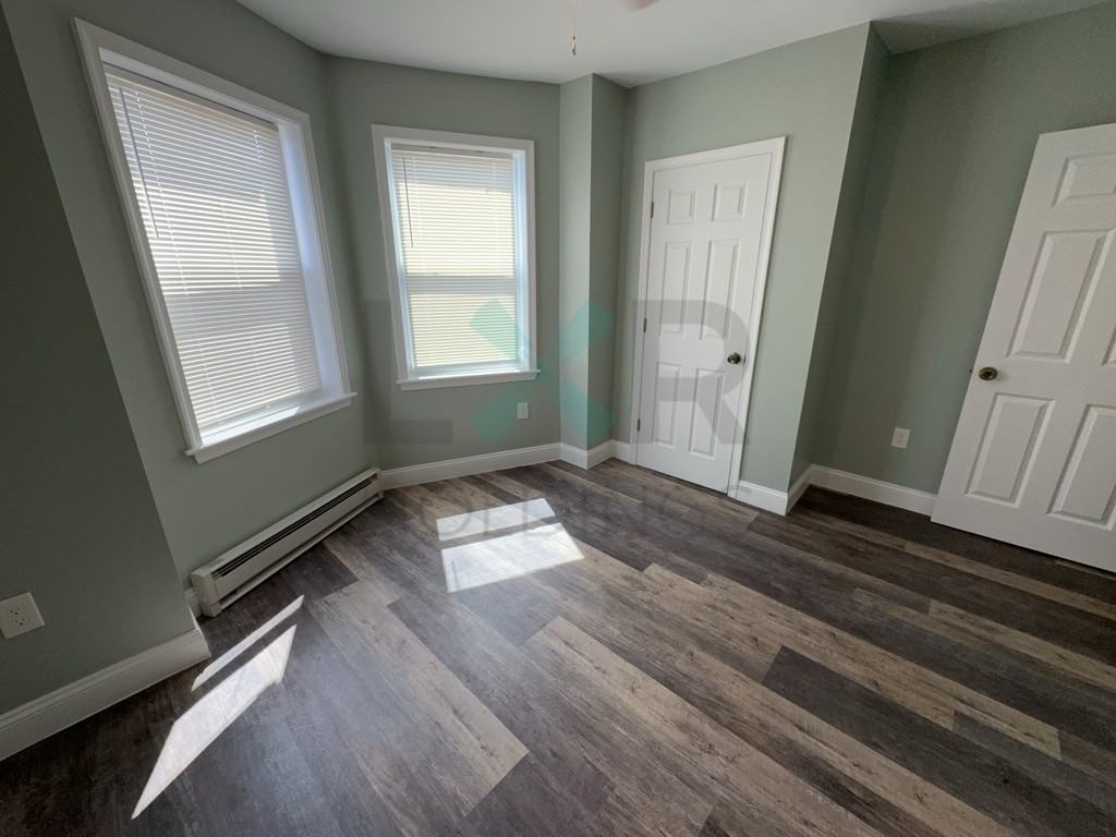 6139 Vine St #3 - Photo 7 of 8