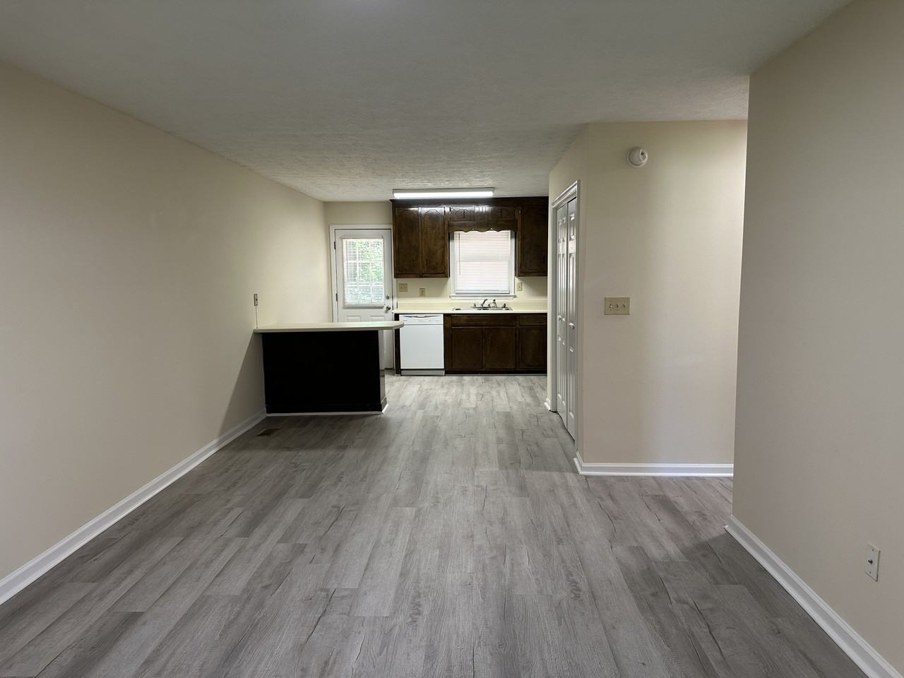 1925 Karen Cir #1 - Photo 3 of 10