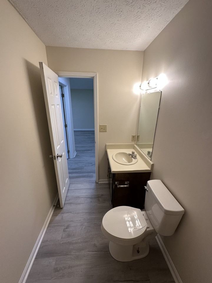 1925 Karen Cir #1 - Photo 7 of 10