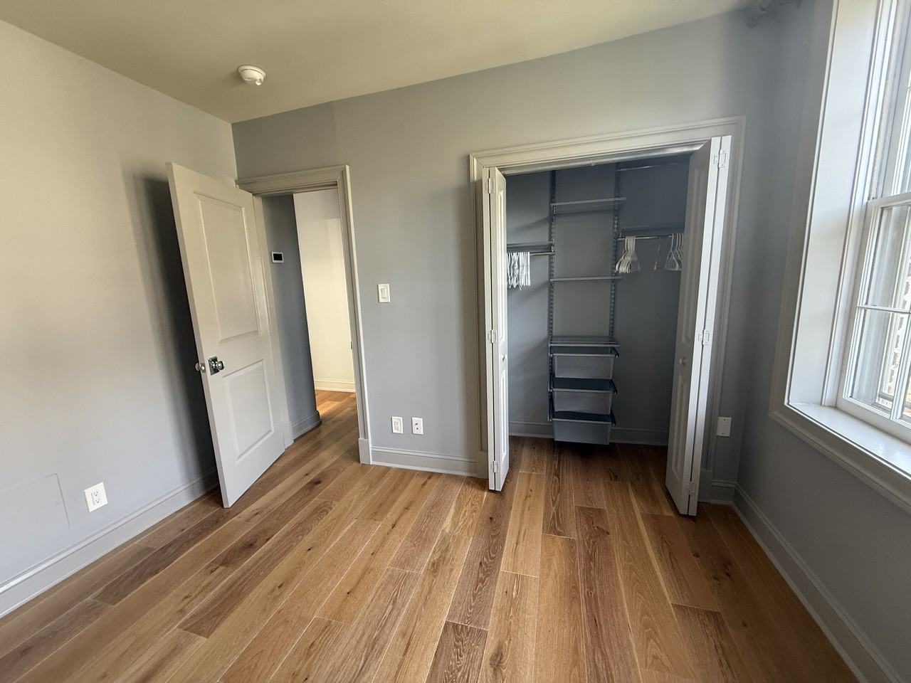 2100 Newport Pl Nw #1 - Photo 5 of 8