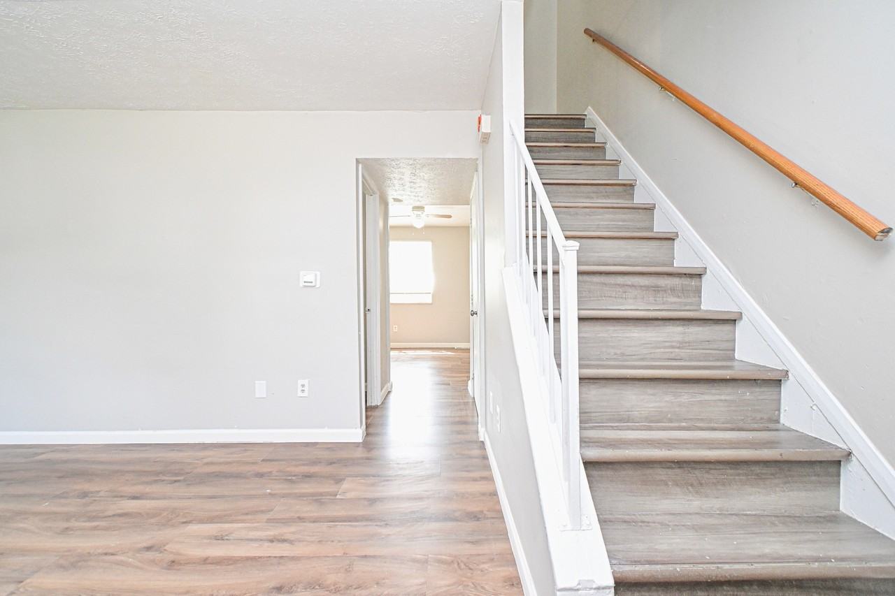 10943 Birchridge Dr #1 - Photo 6 of 35