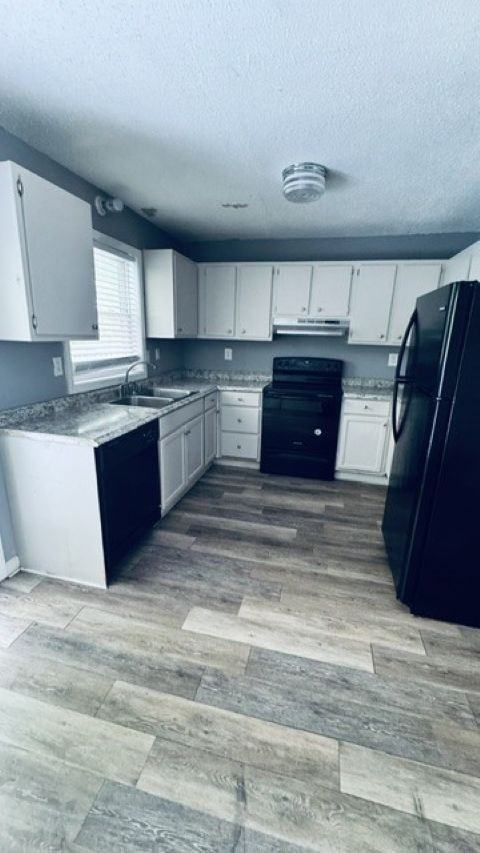 811 Garden Walk Blvd #C - Photo 5 of 8