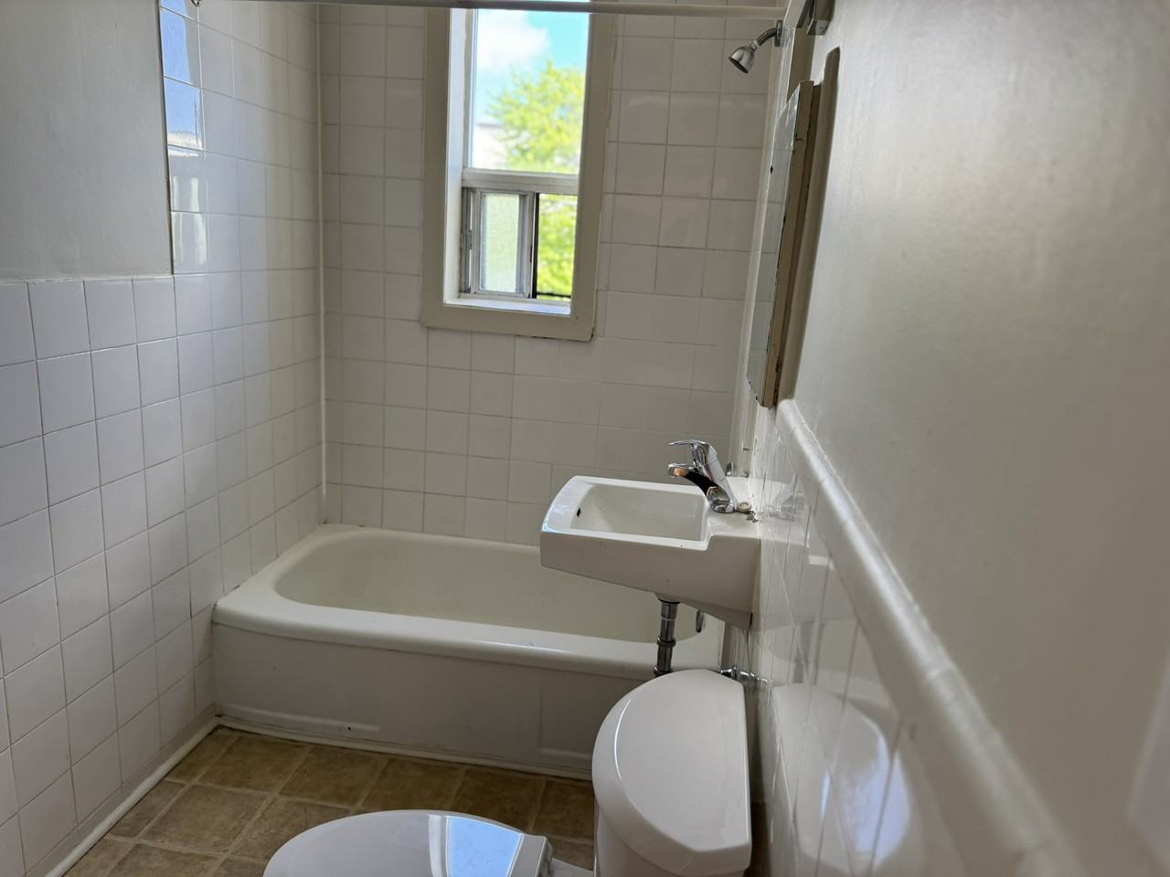 1024 O'Connor Drive #103 - Photo 7 of 7