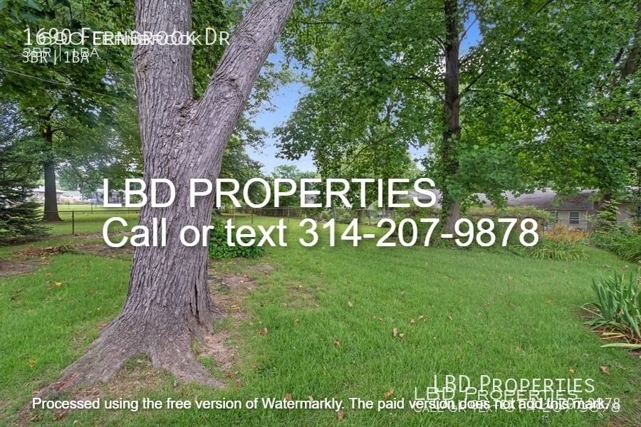 1690 Fernbrook Dr #1 - Photo 5 of 20
