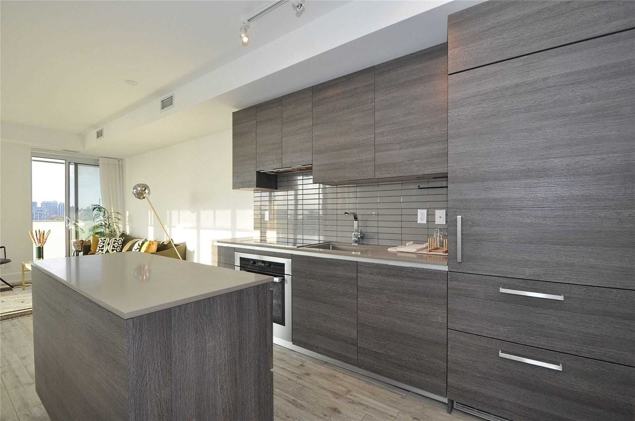 200 Bloor St W #2009 - Photo 5 of 19