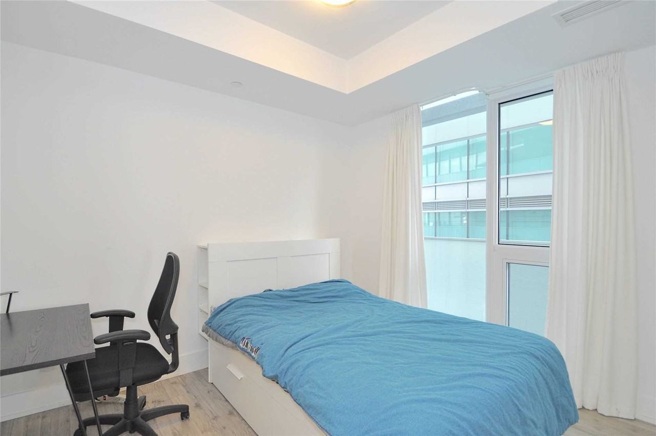 200 Bloor St W #2009 - Photo 7 of 19