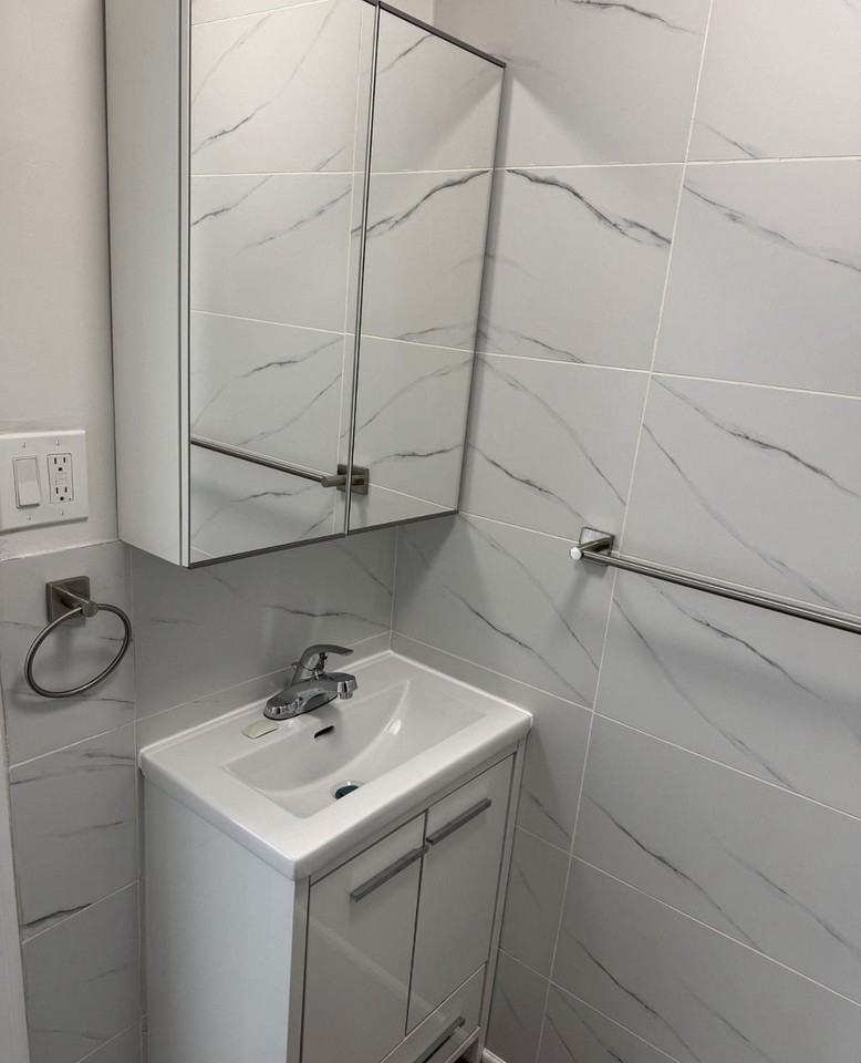 765 Pape Ave - Photo 6 of 6