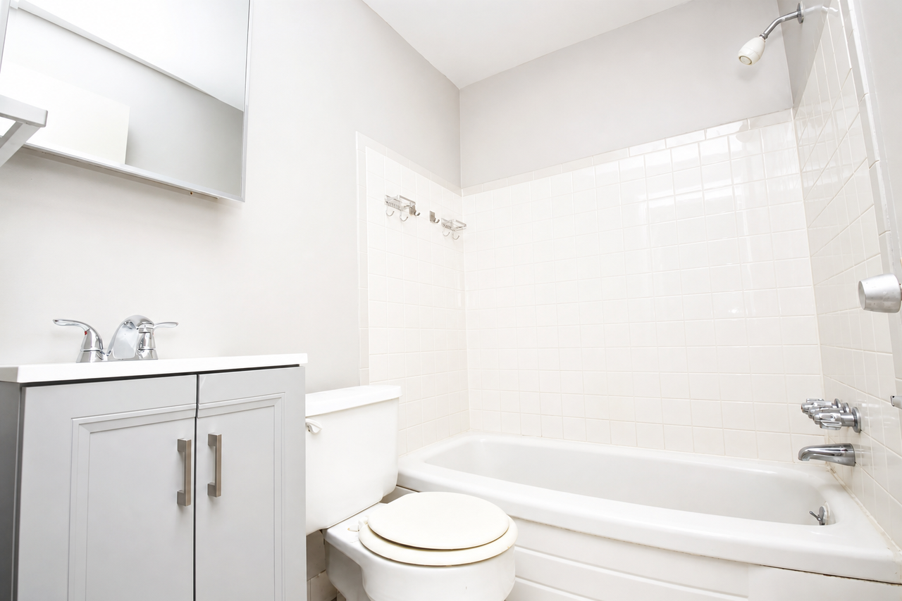 37 WASHINGTON AVENUEAPT 203 #203 - Photo 4 of 8