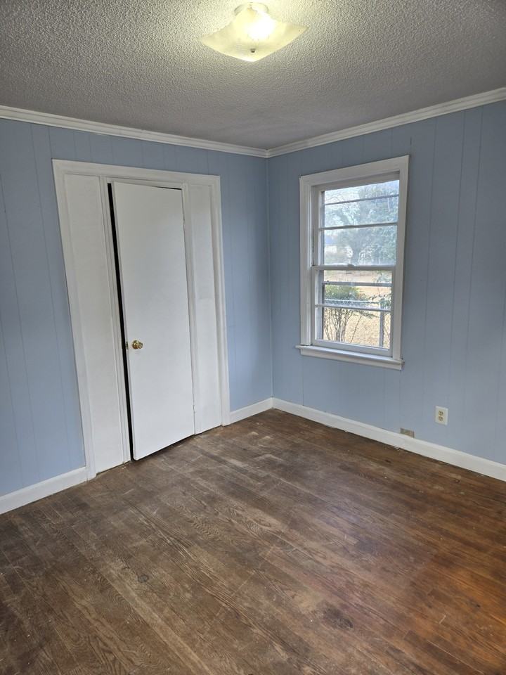 106 Jones St #106 - Photo 5 of 10