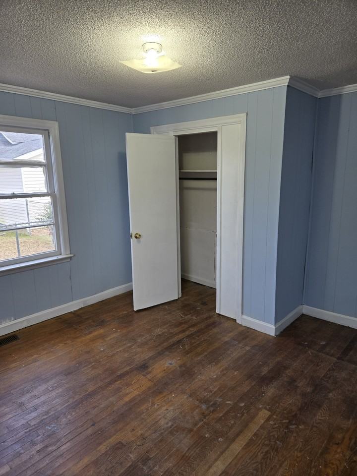 106 Jones St #106 - Photo 7 of 10