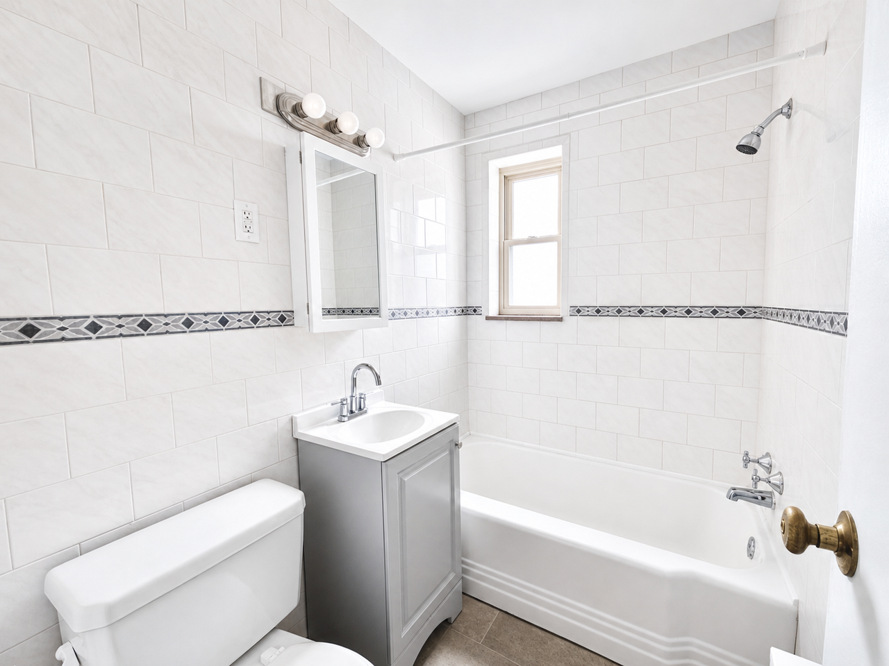 60 MARKHAM DRIVEAPT B-6 #B06 - Photo 5 of 6