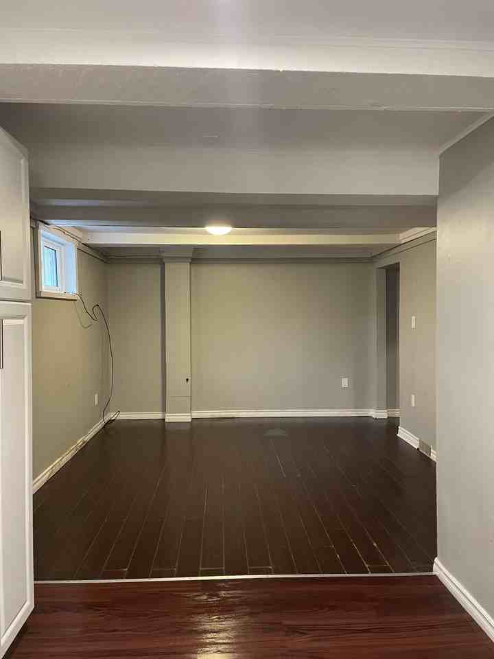 646 Park St N Lowr - Photo 6 of 9
