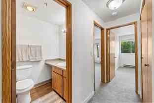 23900 Se Stark St - Photo 1 of 1