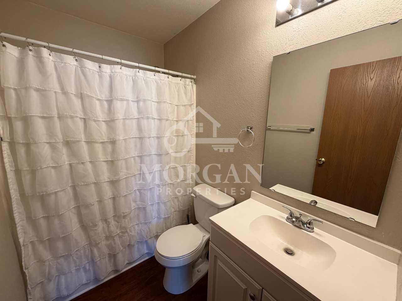 1216 Wolf Run Ct - Photo 4 of 9